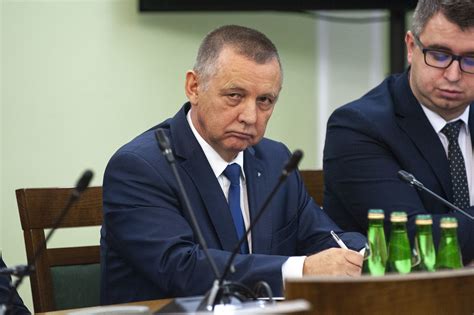 Marian banaś (born 13 july 1955) is a polish politician and civil servant. CBA zawiadamia prokuraturę ws. Mariana Banasia