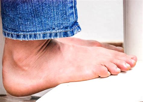 Podologists recommend not just wiping your feet after showering but patting with a towel between your toes so as not to let the remaining moisture become the cause of a fungal infection. 3 Ways to Get Rid of Smelly Feet & Foot Odor