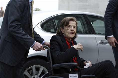 Dianne Feinstein Returns To Senate With Shingles Side Effects