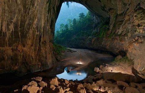 Amazing Journey To The Worlds Largest Cave That Has A