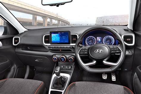 Hyundai Venue Sx Plus Turbo Dct On Road Price In Chandigarh Mohali