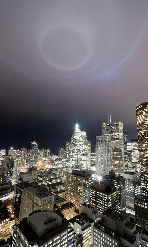 Photo Of The Day Ufo Seen Above Downtown Toronto Urbantoronto