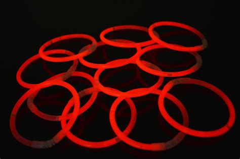 Directglow 500ct Red Glow Bracelets Glow In The Dark Party Favors Ebay
