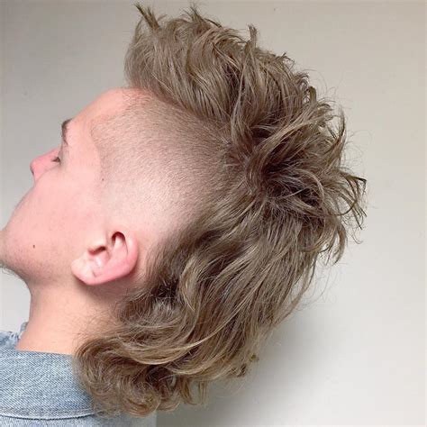Top 40 Modern Mullet Hairstyles For Men Classic Mullet Haircut For
