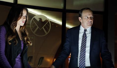 marvel s agents of s h i e l d pilot razorfine review