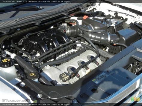 35 Liter Dohc 24 Valve Vvt Duratec 35 V6 Engine For The 2011 Ford Flex