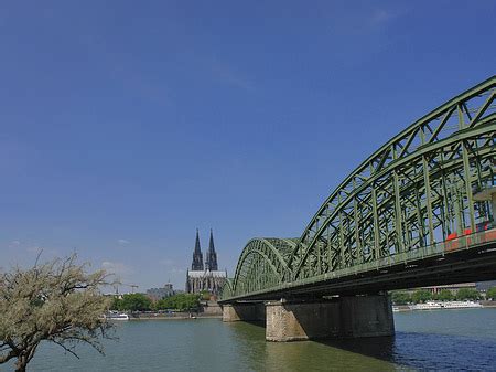 Businesskontakte, radfahren, grillen, digitale fotografie, bildbearbeitung, reisen, technik, irland, island, usa. Fotos von Gelsenkirchen: Fotos und Bilder von ...