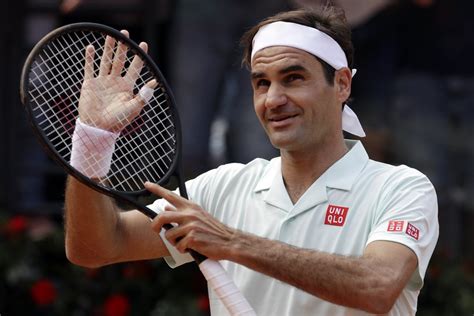 Tennis Roger Federer Siegt Gegen Coric Nach Abgewehrten Matchbällen