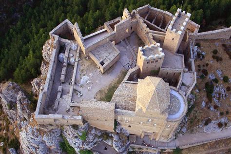 Fotos Aéreas Del Castillo De Loarre