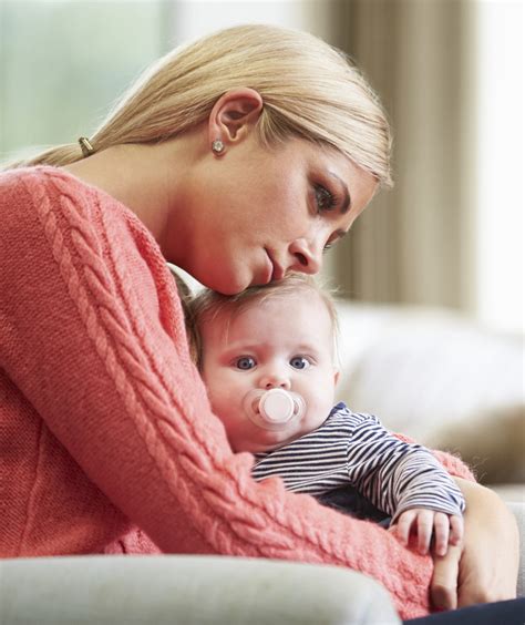 Timing Of Postpartum Depression Onset May Predict Symptom Pattern Mgh Center For Womens