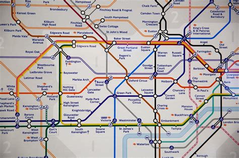 slitina čtvrťák Zvýšená london metro map kupole Amazonská džungle Rendezvous