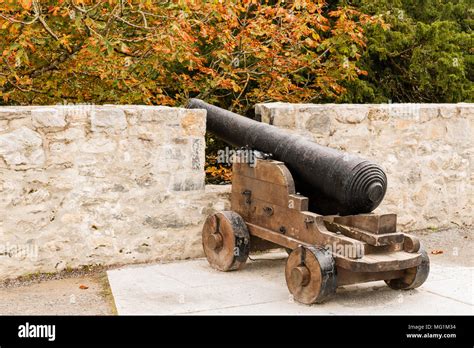 15th Century Cannon High Resolution Stock Photography And Images Alamy
