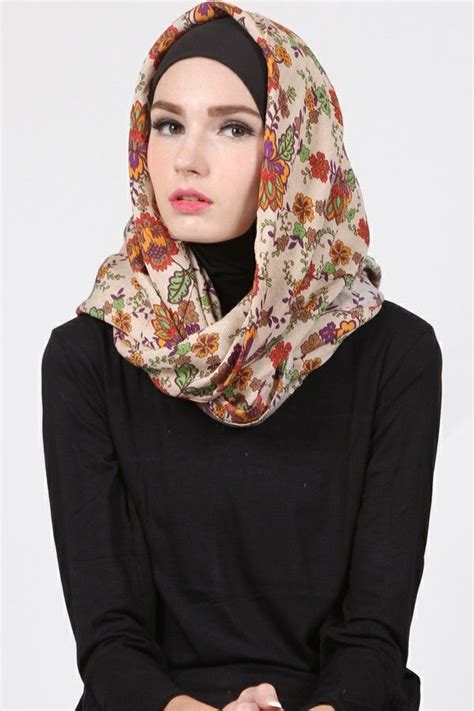 Warna Hijab Cream Homecare24