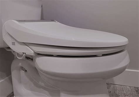 Bidet Attachments Vs Bidet Seats Pros Cons Features Toilet Haven