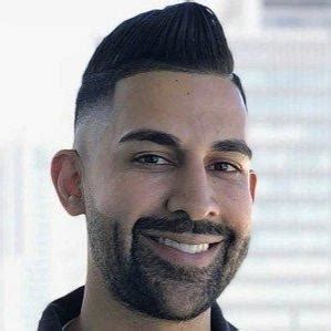 My team and i at dhar mann studios have created hundreds of videos about life, business, and relationships that have been viewed over 19 billion times! Dhar Mann - Age, Bio, Personal Life, Family & Stats | CelebsAges
