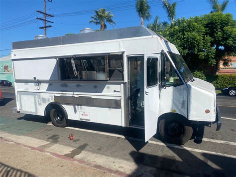 Rental Truck - FoodTruckRental.com