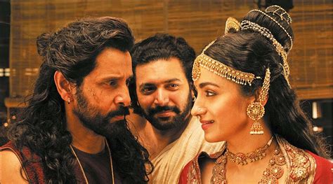 Ponniyin Selvan Movie Review Mani Ratnam Ps Takes Creative Liberty