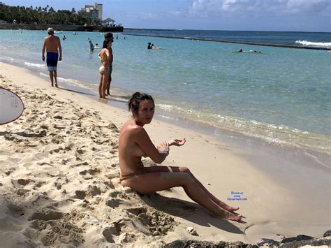The Only Topless Girl On Waikiki Beach Day 2 August 2019 Voyeur Web