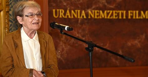 Az egyetlen kincse gyermekem mosolygása volt. Nyolcvanöt éves Törőcsik Mari | Demokrata