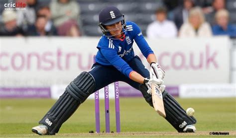 Soccer, football and cricket live streaming. 12 photos that show why women cricket deserve our serious ...
