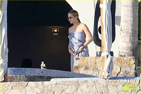 Jennifer Aniston Courteney Cox Bikini Babes In Cabo Photo 3019246