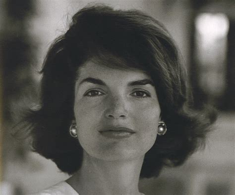 Jul 28, 2021 · jackie gave birth to a stillborn daughter they named arabella in 1956, and their infant son patrick died two days after he was born—three months before kennedy was assassinated in dallas on nov. Jackie Kennedy (Jacqueline Kennedy Onassis) Biography - Facts, Childhood, Family Life of First Lady