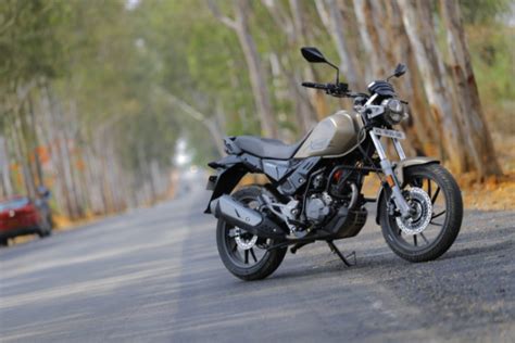 The mileage seems satisfying and during highway ride, the mileage would increase almost five km. Hero XPulse 200 & 200T launching in India: Check Price ...
