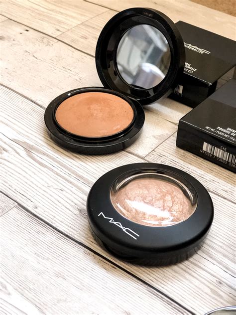 Review Mac Mineralize Skinfinish In Soft And Gentle Mineralize