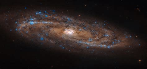 Hubble Views A Beautiful Stretched Spiral Galaxy Bbc Sky At Night