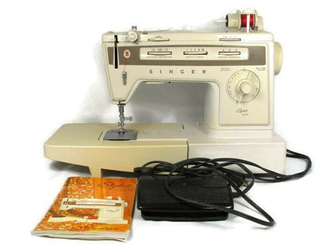 Vintage 1978 Singer Stylist Sewing Machine Zig Zag Free Arm Model 834