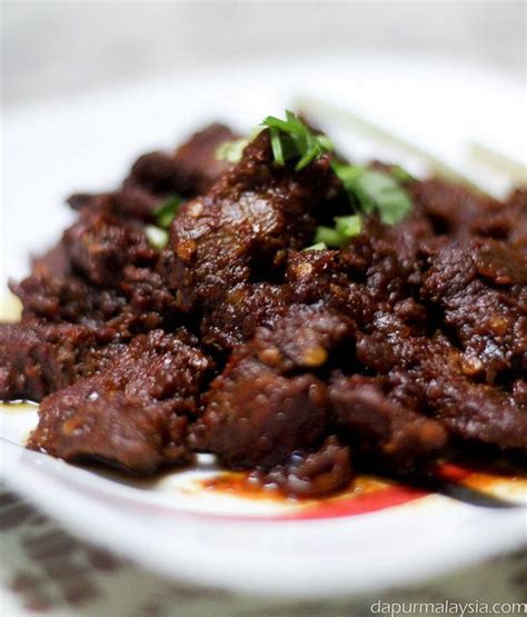 Pastikan ayam tidak direbus terlalu lama kerana nanti apabila di rebus terlalu lama isi ayam akan mudah hancur ketika. Daging Masak Kicap by Dapur Malaysia, via Flickr | Food ...