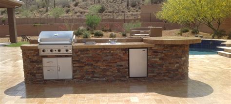 If you want a grill that will extend your outdoor entertainment space, offer your more customizability, increase the value of your home, and last for a long time, then you want a built in bbq grill. Patio Portfolio: Phoenix & Scottsdale Built In BBQ Grills ...