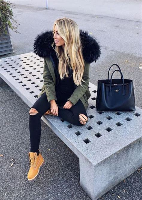 Janine Wiggert Is Casually Chic In This Understated Winter Just The