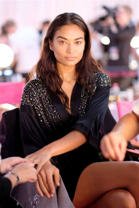 Shanina Shaik On The Backstage Of Victorias Secret Fashion Show In New