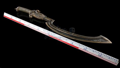 Mummy Returns The 2001 The Scorpion Kings Dwayne Johnson Hero Sword