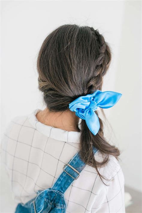 Belle inspired hairstlye, for all those little princess, and those whom love the love story and hairstyle. Belle Hairstyle DIY | Disney princess hairstyles, Belle ...