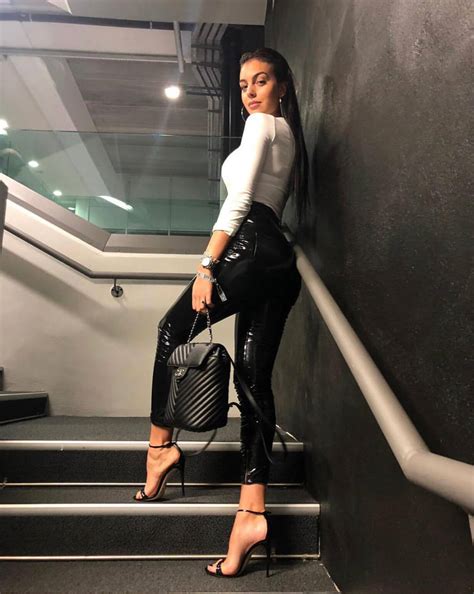 735,875 likes · 72,151 talking about this. Hot And Sexy Georgina Rodriguez Photos - 12thBlog