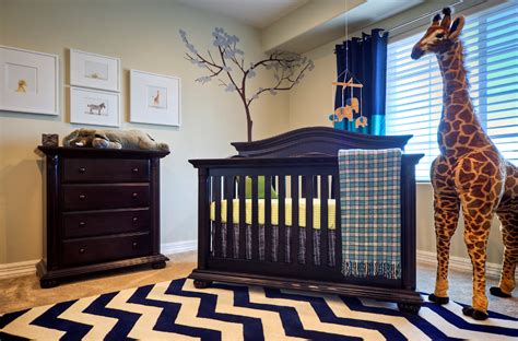 Navy and white baby boy nursery. Baby Boy Blue Nursery - Project Nursery