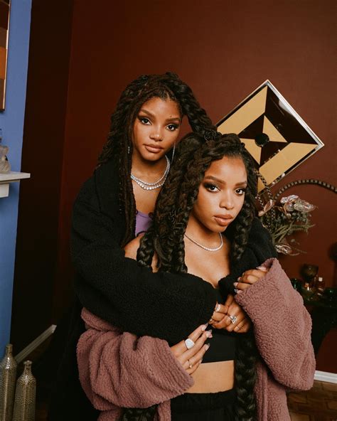 Chloe X Halle On Twitter 🛍 Shop Our Vspink Collection At T