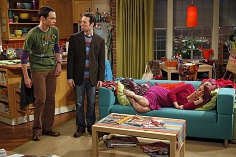 Sheldon And Stuart Put Penny To Sleep Tv Fanatic