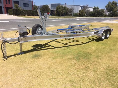 Used Tandem Axle Aluminium Boat Trailer With Basic Skid Set Up For Sale