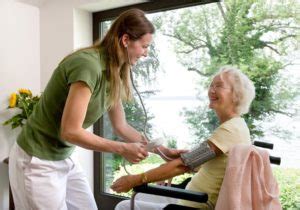 Die meisten deutschen sehnen sich danach den lebensabend im eigenen zuhause zu verbringen. Pflege Zuhause - Betreuung, Beratung und Kosten