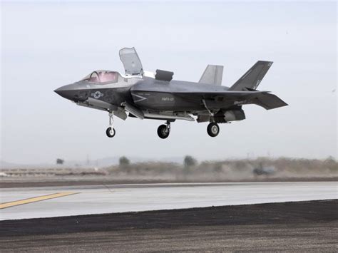 The F 35 Joint Strike Fighter One Of Americas Worst Fighter Jets Ever