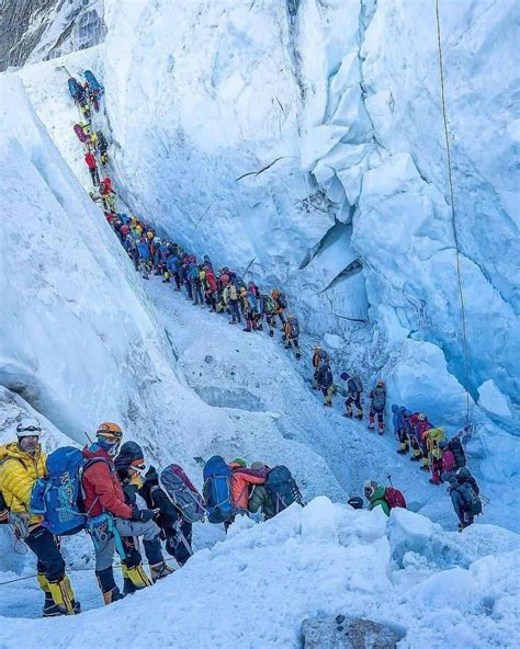 Climbing Mount Everest The Queue At Khumbu Icefall Ralternateangles