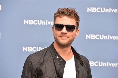 Ryan Phillippe Reacts To Son Deacons Acting Debut Musical Pursuits