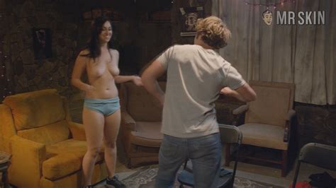 Naked Jacquie Cardinale In Alpha House