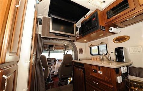 Luxury Semi Truck Sleeper Inside A Cab Layout Types Trucks