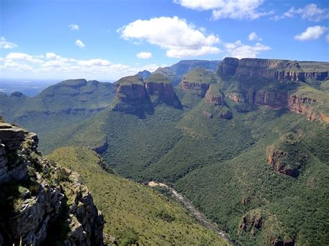 Drakensberg The Highest Mountain Range In Southern Africa