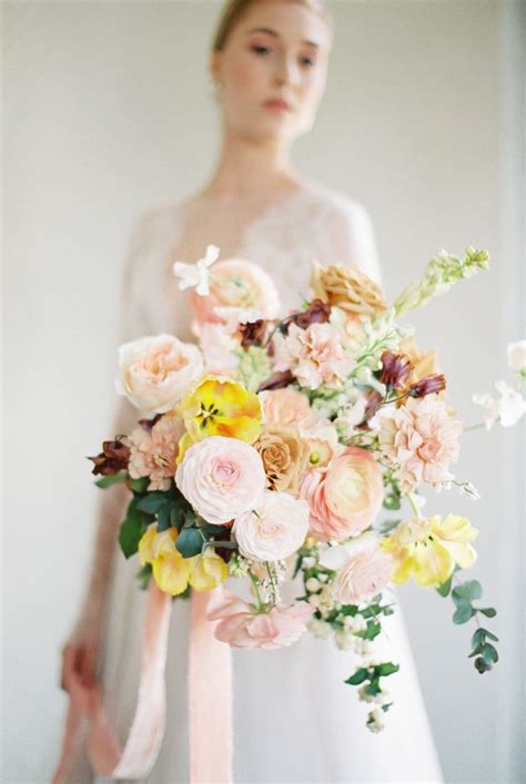 Peachy Wedding Inspiration — Destination Wedding Blog Honeymoon