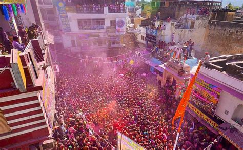 India Celebrates Holi Smell Of Gulal Joyous Spirit Pervade Streets On